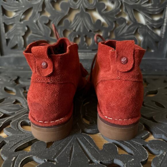 Hush Puppies Cyra Catelyn Red Suede Desert Chukka Booties Women’s 7.5 Academia - Picture 8 of 10